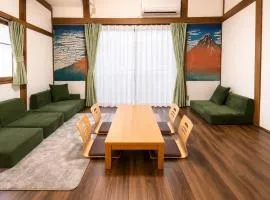 75m2 8bed 10people EnglishSpeakingOK! Exclusive house Shinjuku 13 minutes Shibuya 19 minutesIkebukuro 8 minutes Ueno 9 minutes