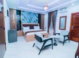 VHS Vinchee Suites II