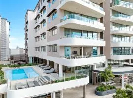 Lowanna Beach Resort Kawana