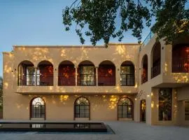 Dunhuang Muzhou OASIS Hotel