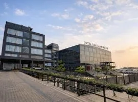 Saaz Hotel Club & Convention Centre