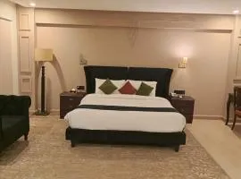 The Den Hotel de Charme