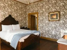 Cosmopolitan Hotel