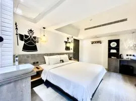 Huwei Hotel