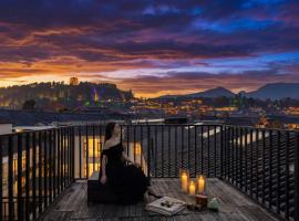 Lijiang Gemmer Hotel, hotel en Lijiang