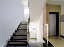 Super Townhouse Oak Cochin International Airport