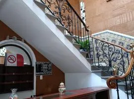 Hotel Boutique Casa Tzinari