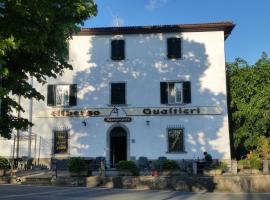 Albergo Ristorante Gualtieri, Hotel in Barberino di Mugello