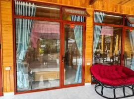 Bản Lướt Homestay