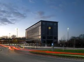 Dakota Manchester Airport