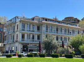 Hotel europe meidan, hotel en Tiflis
