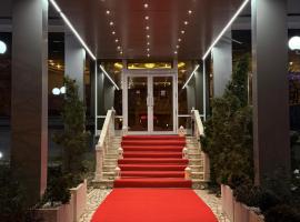 Hotel Tiara, hótel í Ploieşti