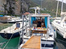 Aloha Jak's Boat, hotel em Alassio