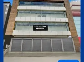 Super Townhouse OAK Owaisi Hospital Mailardevpally Formerly Tolkanti Arc