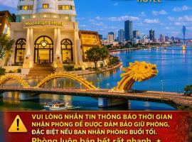 Moonlight Hotel - City CENTER View near Dragon Bridge & Han Market, hotell i Da Nang