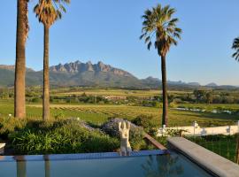 Hotel Photo: The Coach House at Val du Charron