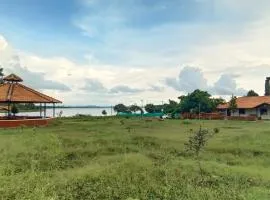 Trogon resort