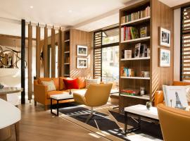 Hôtel Eiffel Turenne, hotel in Paris