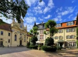 RomanticHOTEL Goldener Karpfen - das kleine, feine Grandhotel direkt in der Altstadt