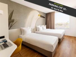 B&B HOTEL Basel, hotel di Basel