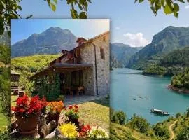 Guest House Aprripe Guri