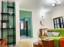 Rieti Yamehome، فندق في ياوندي