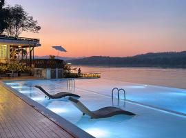 Chiangkhan River Mountain Resort，清康的飯店