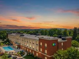 Holiday Inn Express & Suites Bethlehem Airport-Allentown Area