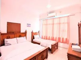 Mama Nusantara Hotel