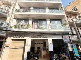 Hoa Cattleya Hotel