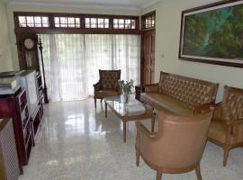 מלון צילום: Meranti Guest House