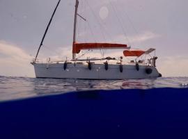 Seawater society charters Malta, хотел в Tal-Pietà