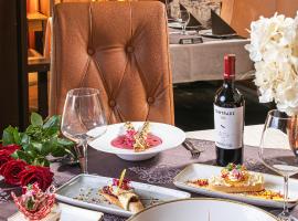 Komló Hotel Gyula, khách sạn ở Gyula