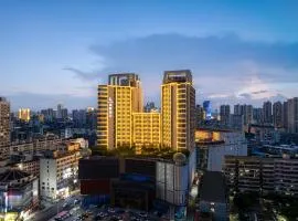 海南海口市龙华区万国大都会丽枫酒店
