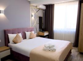 Hotel Paris & SPA, hotel di Chişinău