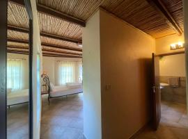 Elgin Estate Lodge Garden View Bungalow، فندق في غرابو