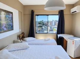 Nuevo Hotel，里韋拉的飯店