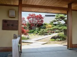 Kansai Airport Hotel Pine Villa