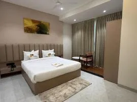 TTURA Kitchen Bar Rooftop & Rooms Pune