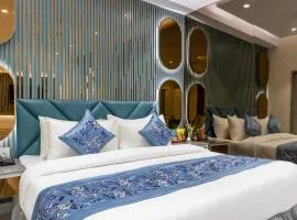 The Arjun - Newly Built Hotel Just 3 Mins from Metro and Railway Station