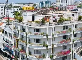 Khách Sạn Long Xuyên