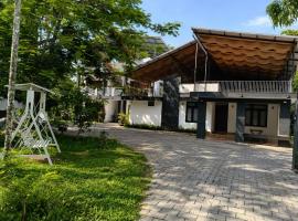Forest Soul by BOB Hotels - Forest Retreat with Pool, khách sạn ở Batheri