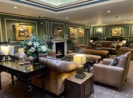 Swan's Nest Hotel