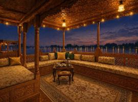 Imperial Group of Houseboats, hotel di Srinagar