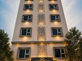 Keerthis Grand - Hotel Near Bangalore Airport 24 hours check in check out