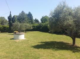 होटल की एक तस्वीर: B&B Borgo del Priolo - Petfriendly