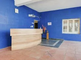 Hotel O J2 Service Apartment