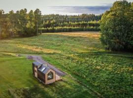 Bostebacken Gard Tiny House by Tiny Away, hotel en Eckerud