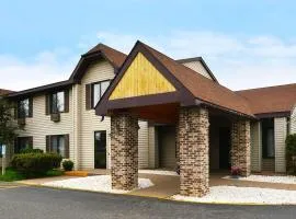 Travelodge by Wyndham Ishpeming/Marquette