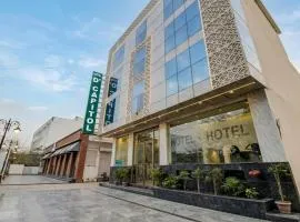 Hotel D'Capitol - Delhi Airport